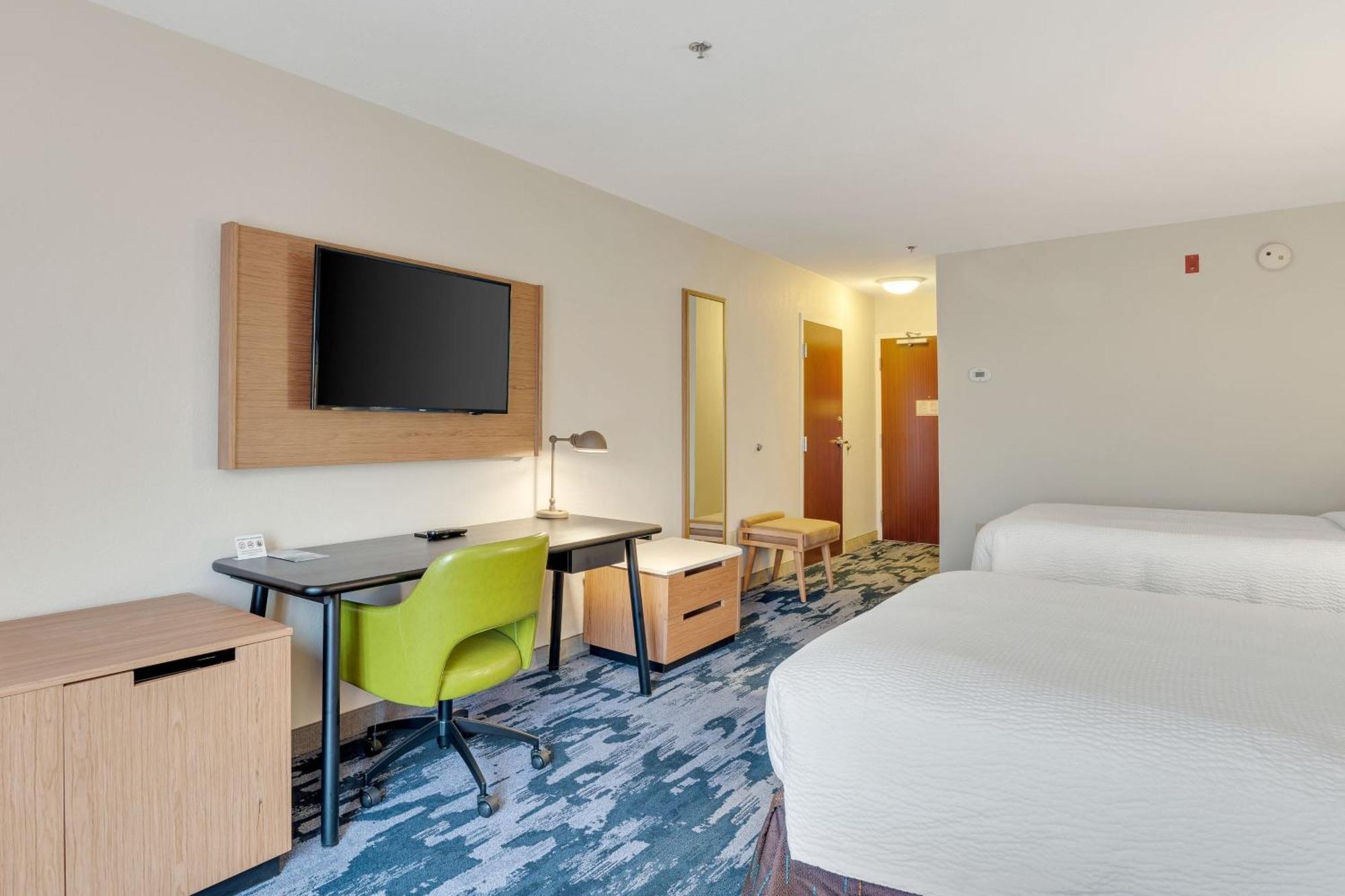 Fairfield Inn & Suites Фредериксберг Экстерьер фото
